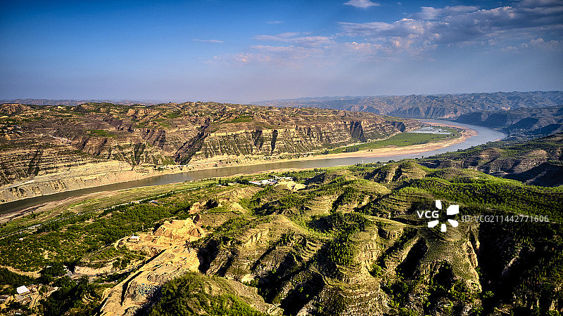 黄河岸边黄土塬图片素材