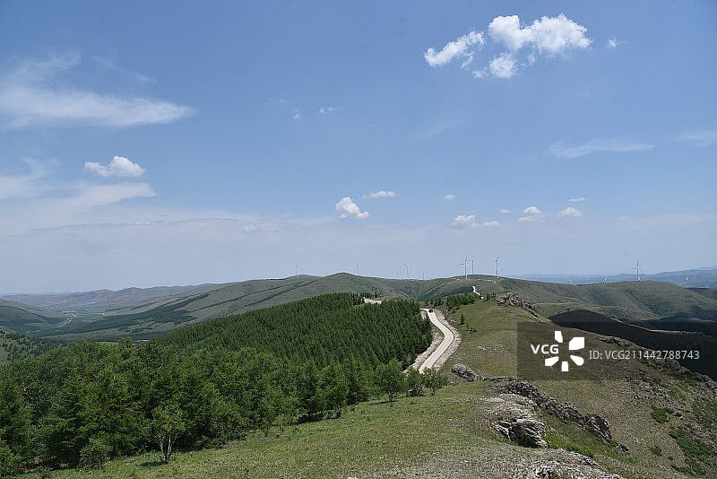 承德丰宁千松坝国家森林公园天路图片素材