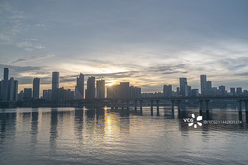 银盆岭大桥日落图片素材