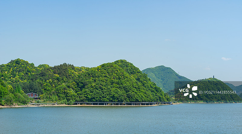 杭州临安青山湖 青水湖水库 郊区山水风光 青山湖国家森林公园图片素材