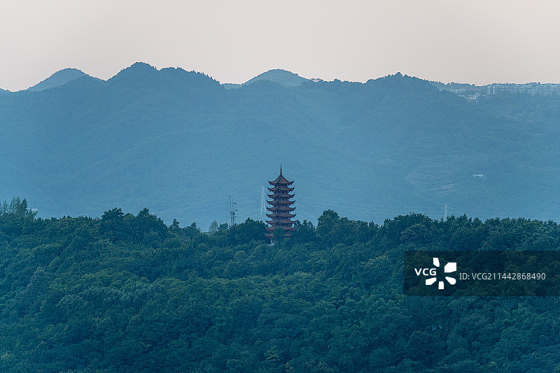 重庆照母山览星塔图片素材