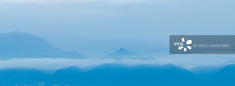 雨后秦岭图片素材