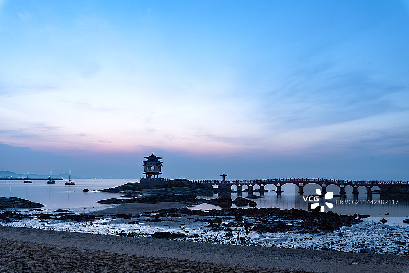 辽宁葫芦岛兴城海滨三礁揽胜风景图片素材