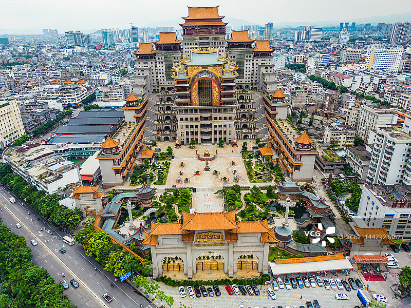 航拍广西玉林云天宫图片素材