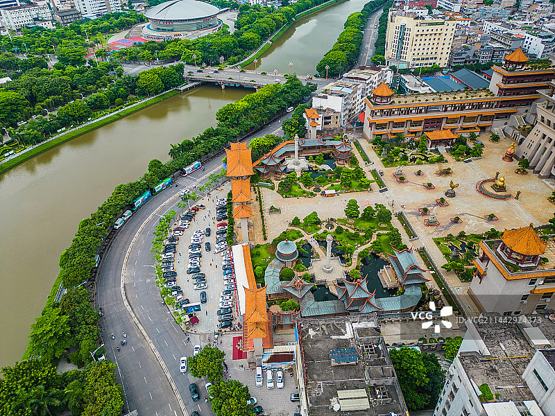 航拍广西玉林云天文化城云天宫图片素材