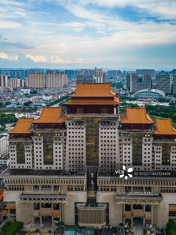 航拍广西玉林云天文化城云天宫图片素材