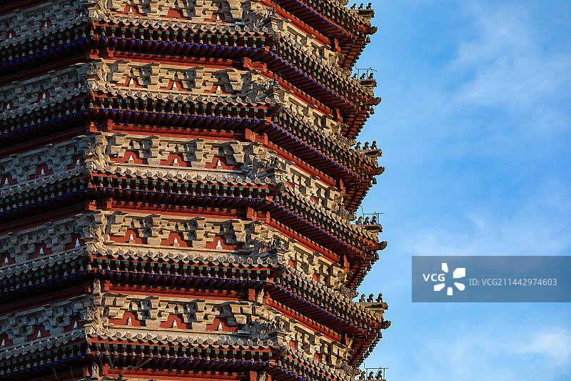 北京通州西海子公园葫芦湖燃灯佛舍利塔图片素材