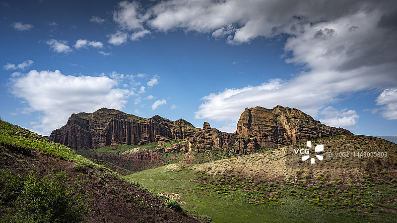 新疆101公路百丽丹霞地貌图片素材