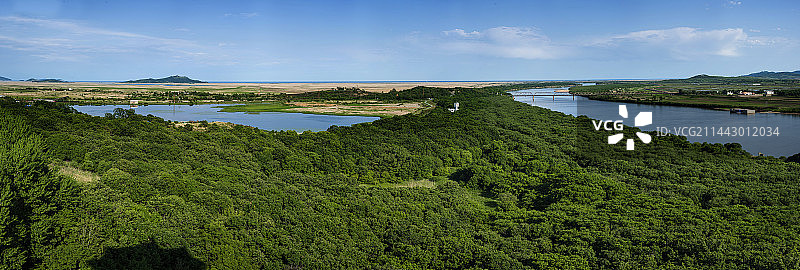 防川国家风景名胜区(一眼望三国)龙虎阁图片素材