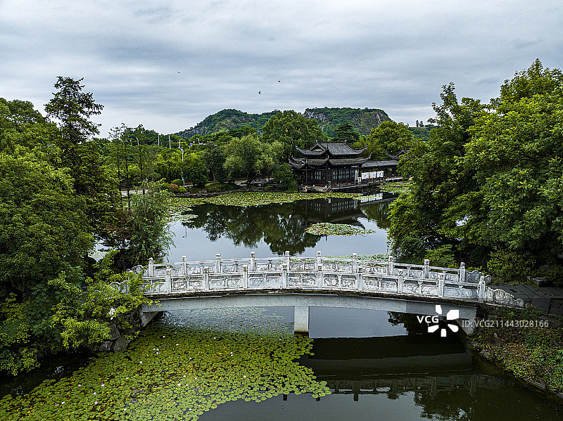 航拍安徽省铜陵市永泉小镇风光图片素材