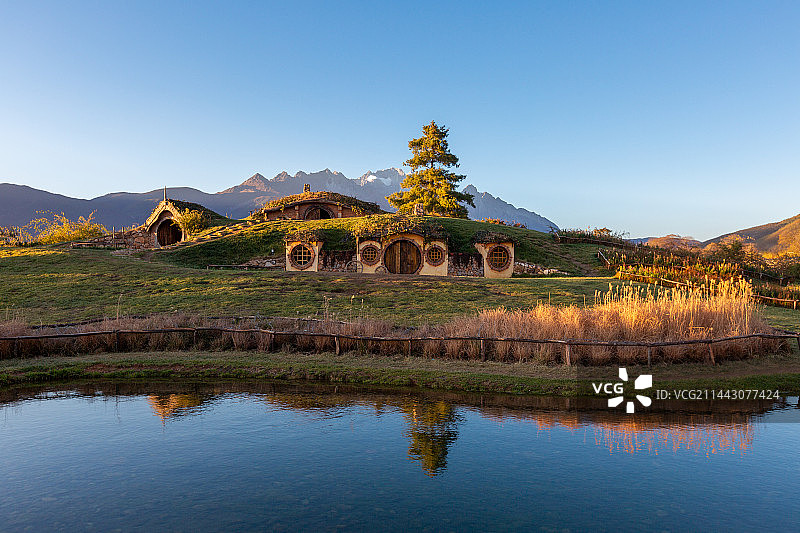 丽江霍比特人小屋图片素材