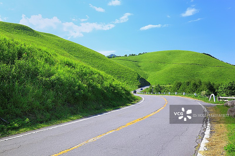 日本长野县茅野市车山高原和维纳斯线图片素材