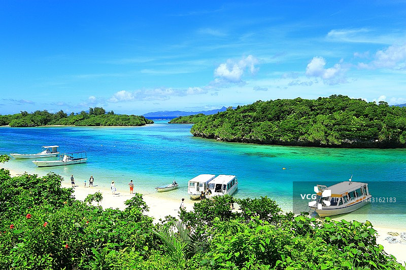 日本冲绳县石垣岛川平湾图片素材
