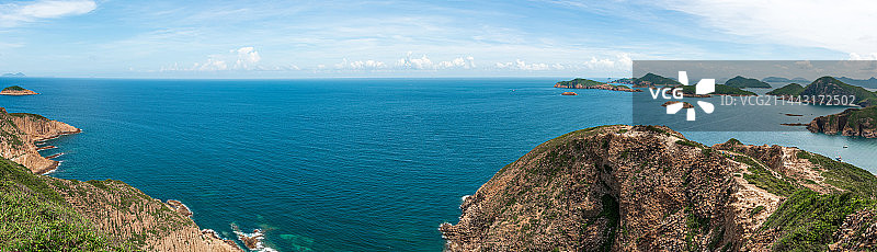 中国香港西贡海岸线晴朗好风光全景拼接图片素材