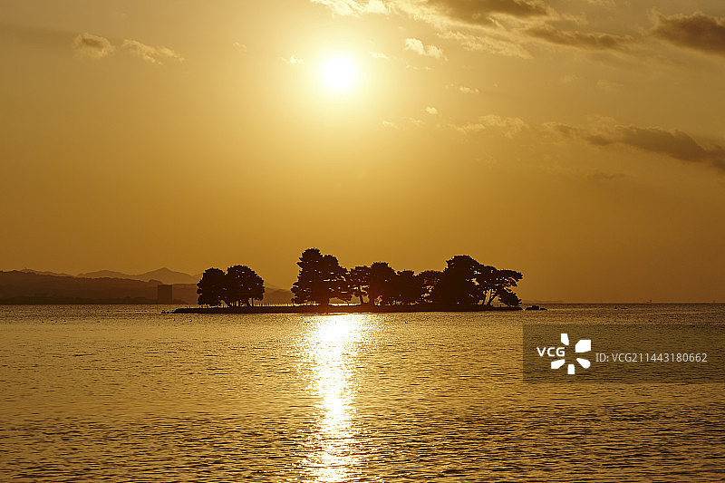 日本岛根县松江市宍道湖日落美景图片素材