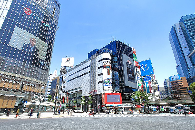 东京涩谷火车站人行横道图片素材