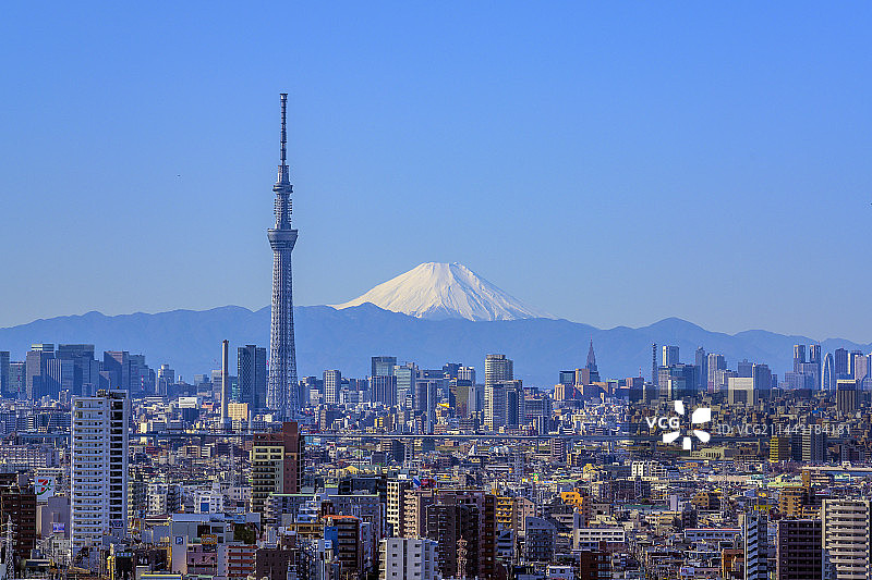 东京晴空塔和富士山，日本千叶县市川市图片素材