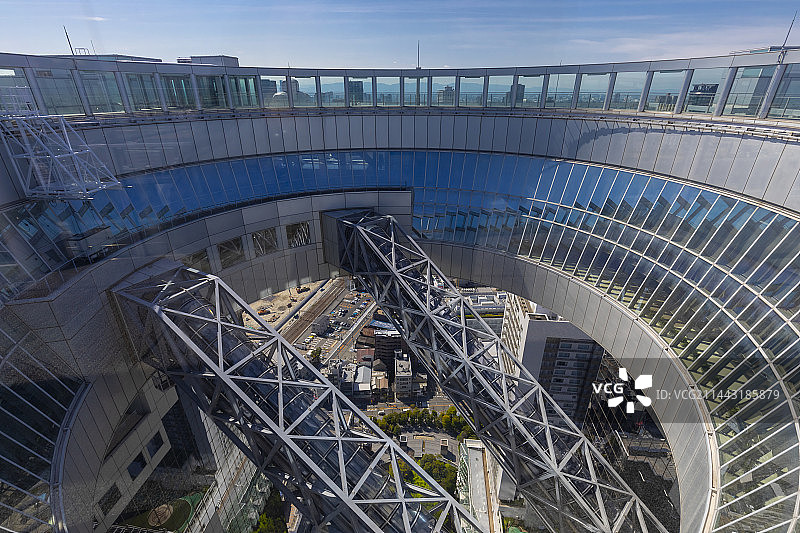 日本大阪府大阪市梅田蓝天大厦空中花园图片素材