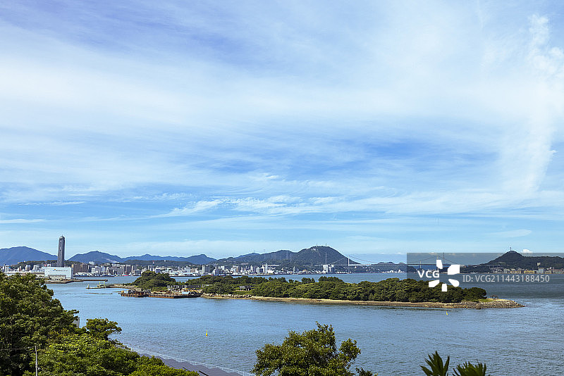 山口县下关市的严流岛图片素材