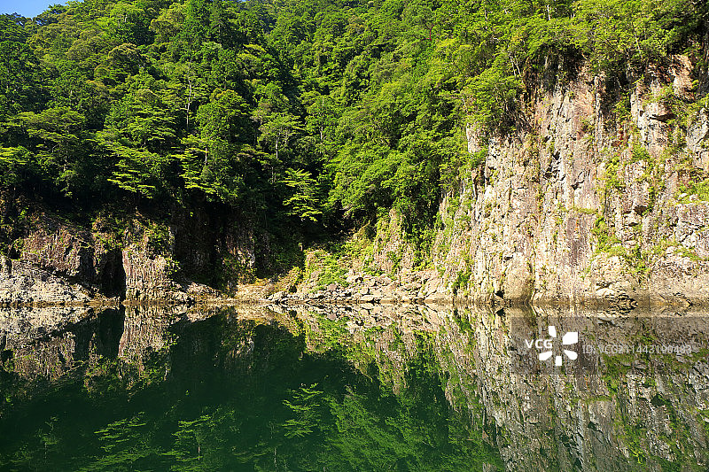 日本奈良县十津川村的峡谷图片素材