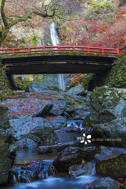 日本大阪箕面大瀑布秋色图片素材