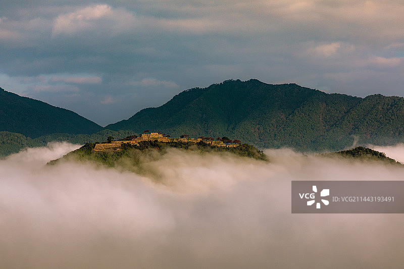 兵库县朝来市竹田城遗址云海图片素材
