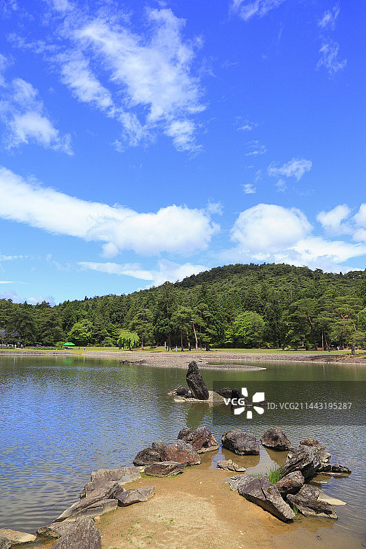 日本岩手县西磐井郡平泉町毛越寺花园图片素材