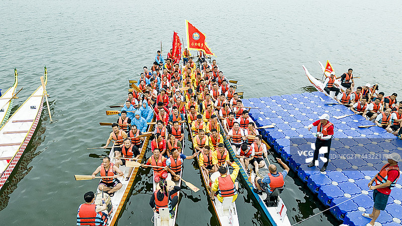 20023年屈原故里秭归端午节龙舟竞渡图片素材