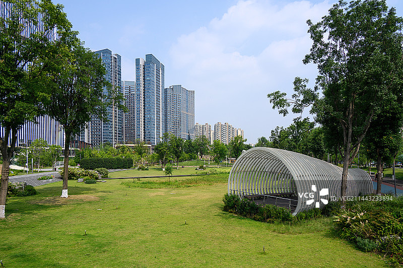 公园城市成都新金牛公园的夏天图片素材