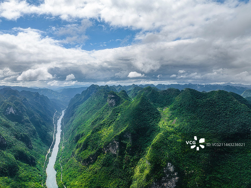 航拍龙滩大峡谷图片素材