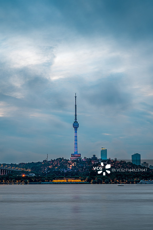 武汉龟山电视塔图片素材