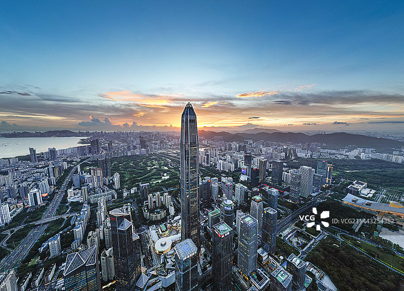 深圳福田CBD夜景图片素材