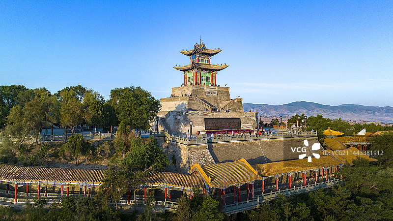 甘肃兰州兰山公园三台阁图片素材