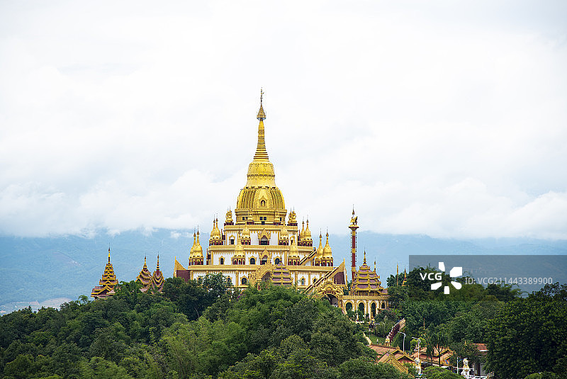 芒市勐焕大金塔图片素材