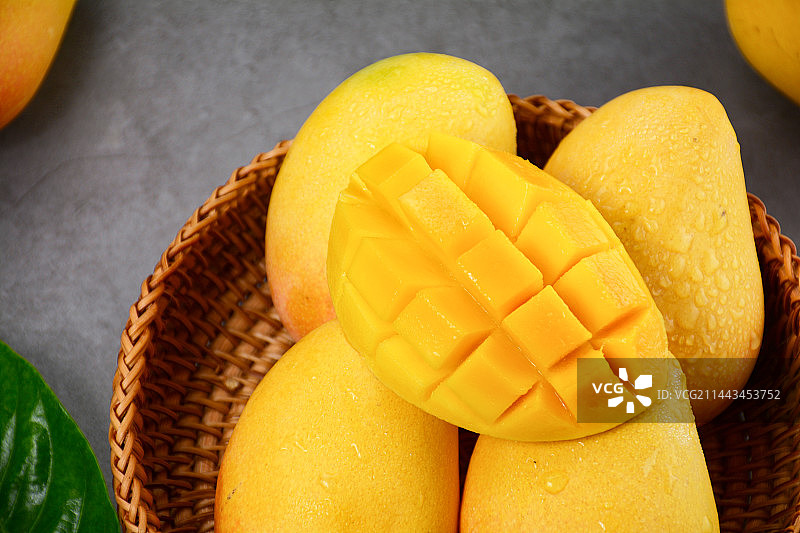 新鲜水果芒果图片素材