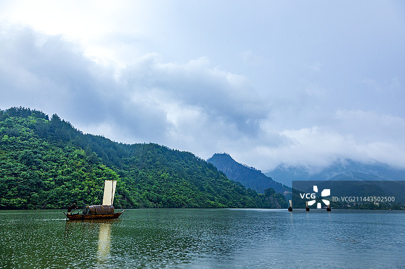 瓯江帆影图片素材