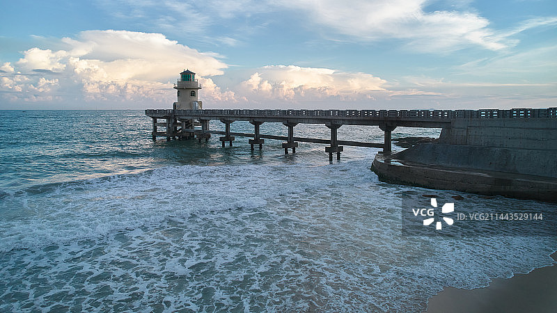 航拍汕头南澳海岸线风光图片素材