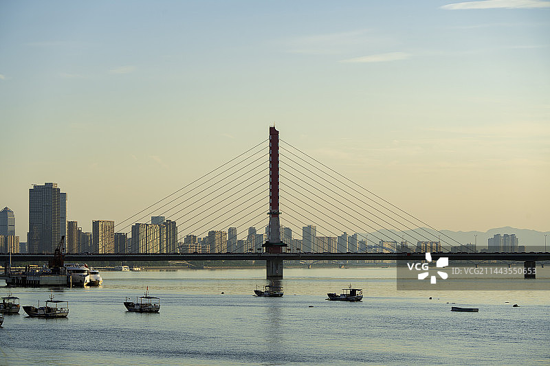 杭州钱塘江西兴大桥日落风光图片素材
