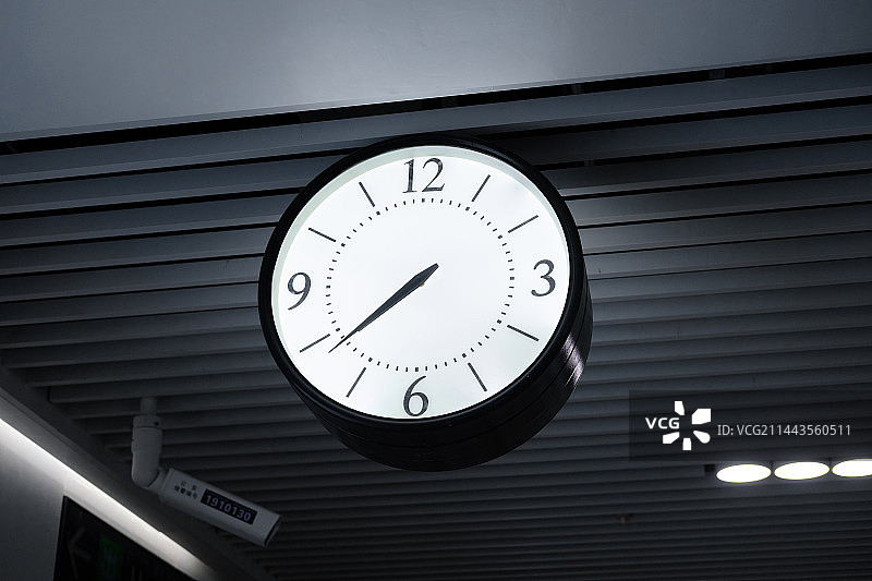 巨大的挂钟图片素材