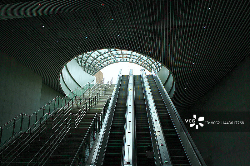 电梯出口图片素材