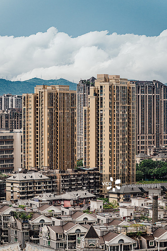 福州城市街道风光闪电云层图片素材