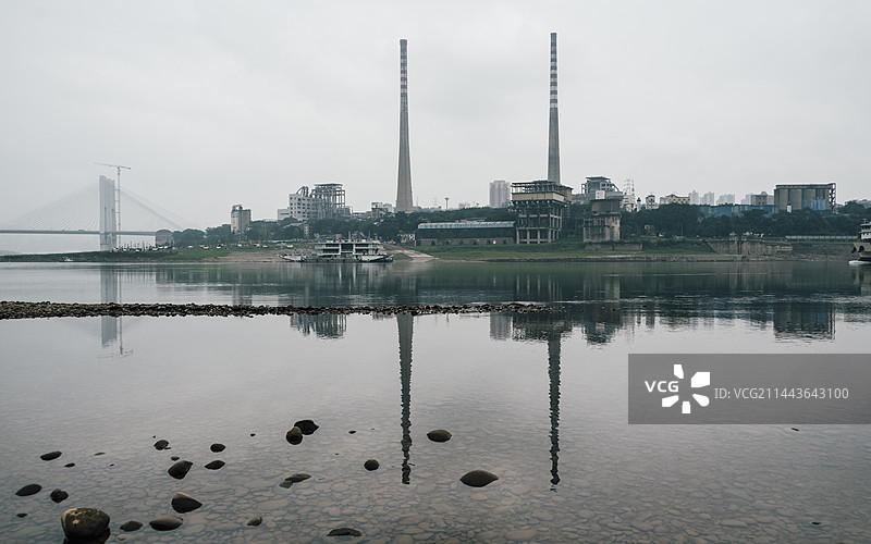 大渡口区长江边老工业基地图片素材