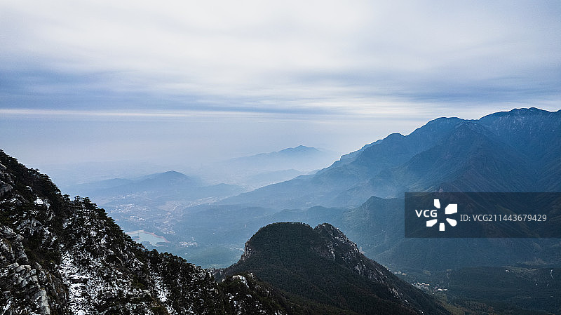 冬季庐山对天景观图片素材