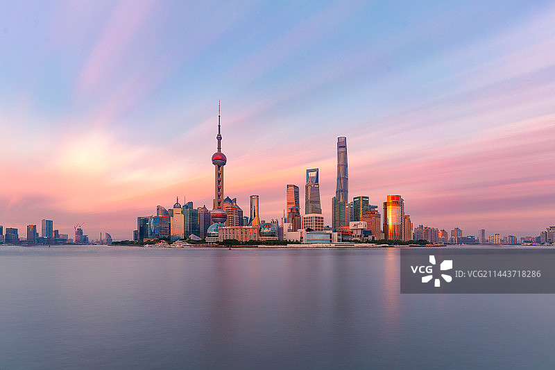 陆家嘴的晚霞图片素材