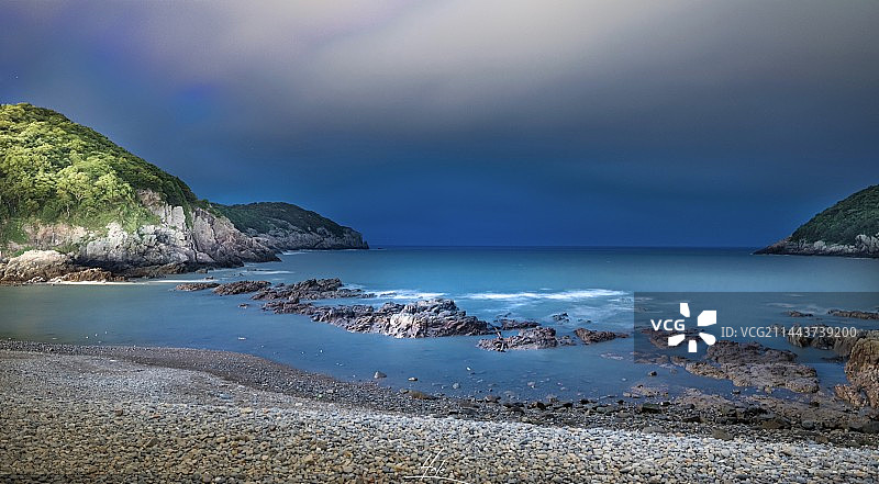 朱家尖石头滩夜景图片素材