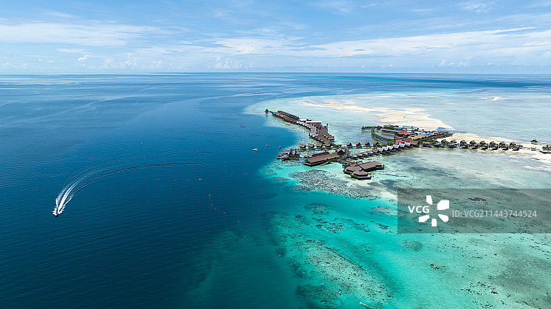 仙本那水屋航拍图片素材