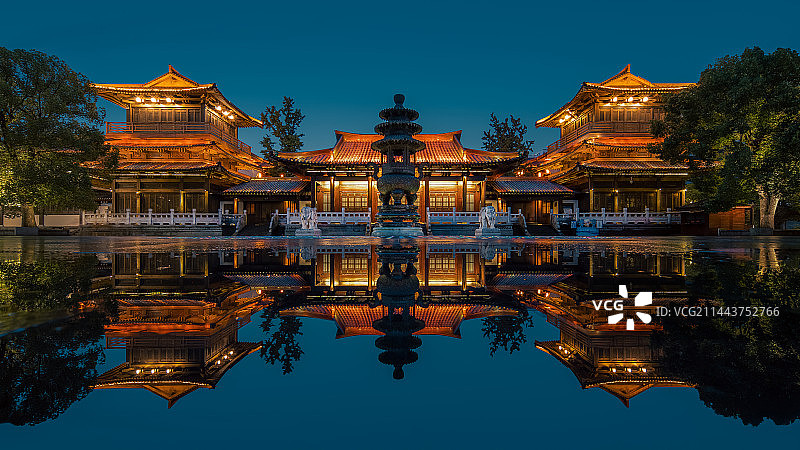 雨夜香积寺图片素材
