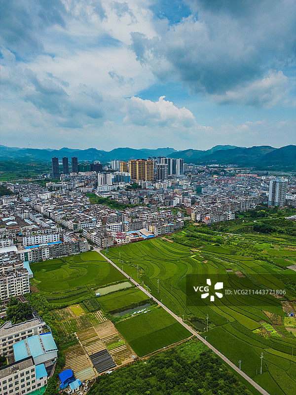 来宾象州县的县城风光航拍图片素材