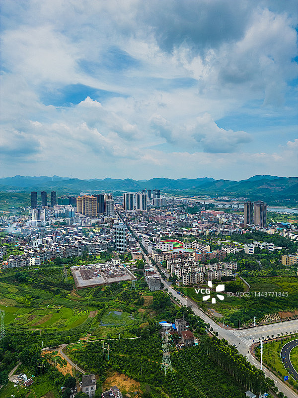 来宾象州县的县城风光航拍图片素材
