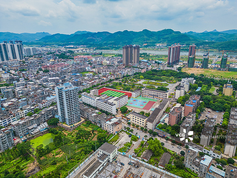 来宾象州县的县城风光航拍图片素材
